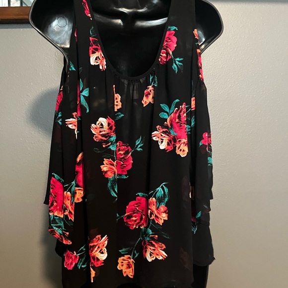 Arizona Jean Co show shoulder top, black/pink floral pattern size L - Picture 3 of 7